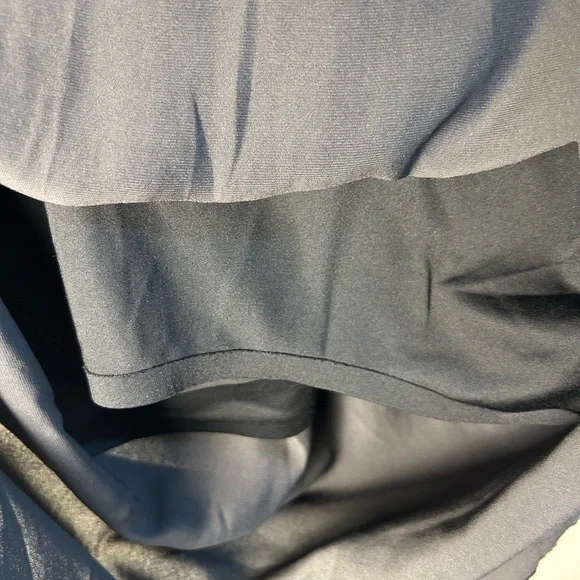 SHEBIRD‎ The Stella Satin V Neck Shaper Blouse Size 7 Black Sleeveless Padded - Picture 4 of 6